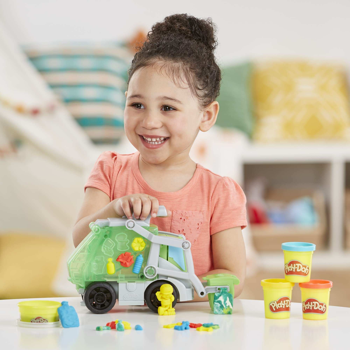 Play-Doh Dumpin Fun 2 in 1 Garbage Truck