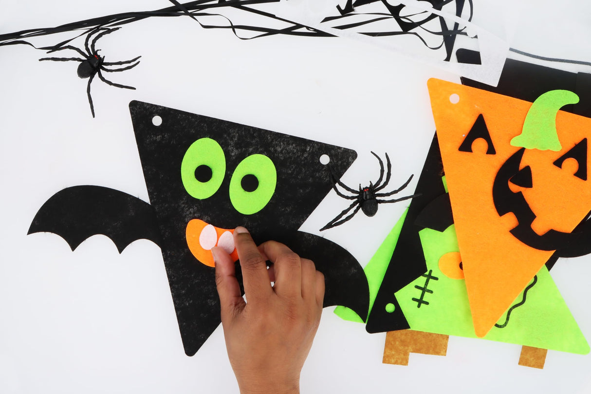 Halloween Felt Bunting Craft Kit DIY Halloween Bunting 3m with 5 Pennants