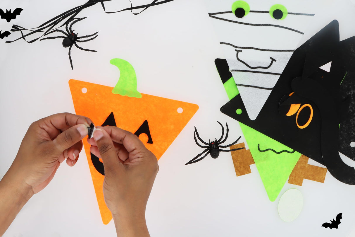 Halloween Felt Bunting Craft Kit DIY Halloween Bunting 3m with 5 Pennants
