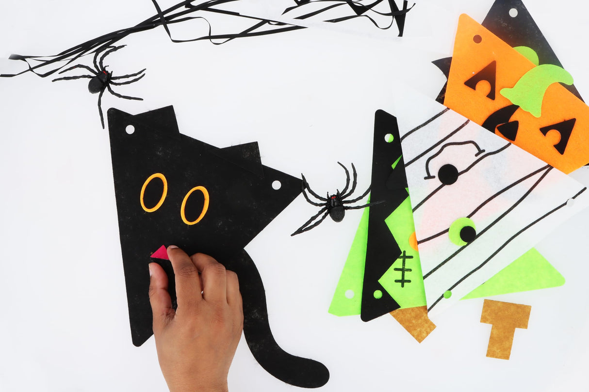 Halloween Felt Bunting Craft Kit DIY Halloween Bunting 3m with 5 Pennants